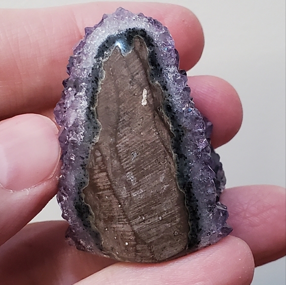 Amethyst Crystals - Picture 11 of 11